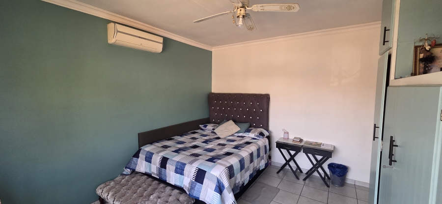 3 Bedroom Property for Sale in Floors Northern Cape